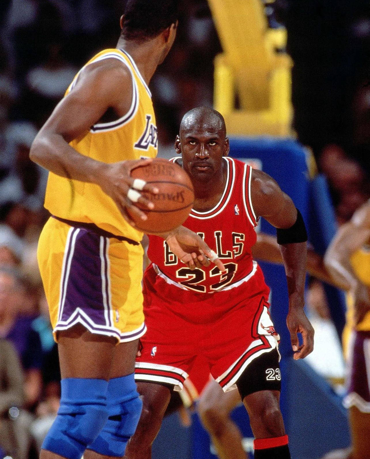 关于转折点芝加哥公牛刷新队史纪录，NBA季后赛窗口期攻防权衡，悬念犹存，轮换策略成焦点的信息-jiuyou官网入口